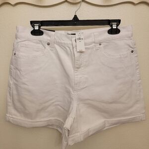 Banana Republic White Denim Girlfriend Short